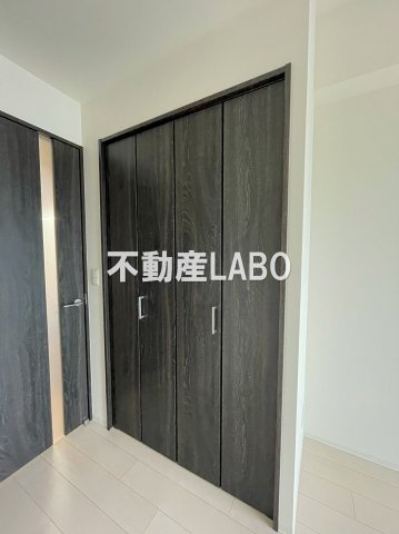 アドバンス大阪ルーチェの収納