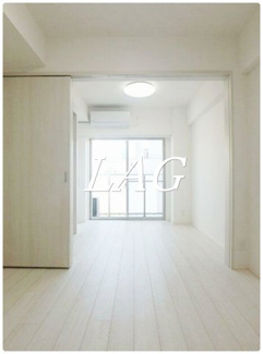 【居間・リビング】 | ガーラ・グランディ川崎西口 | 洋室のお部屋です。