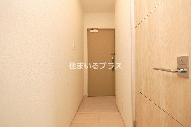 サラロタスコフレの玄関