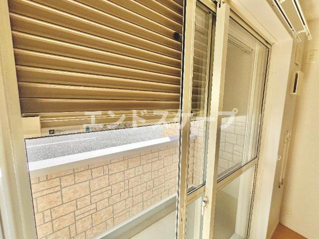 エストレインの設備|窓シャッターあります
高崎、前橋のお部屋探しはエンドスケープまで！お客様の理想お聞かせ下さい♪