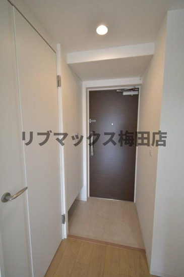 【玄関】アドバンス大阪ルーチェ 
