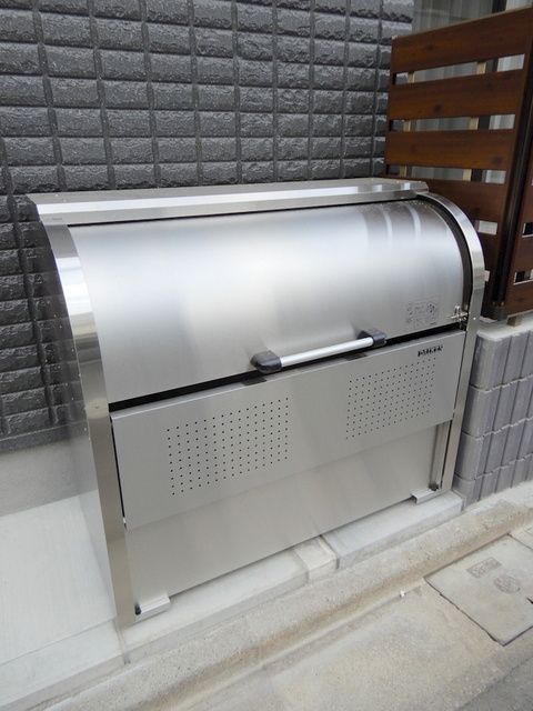 メゾン　グレーシャスのその他|専用ゴミストッカー