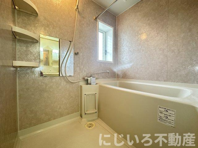 ファインプレイス２の浴室