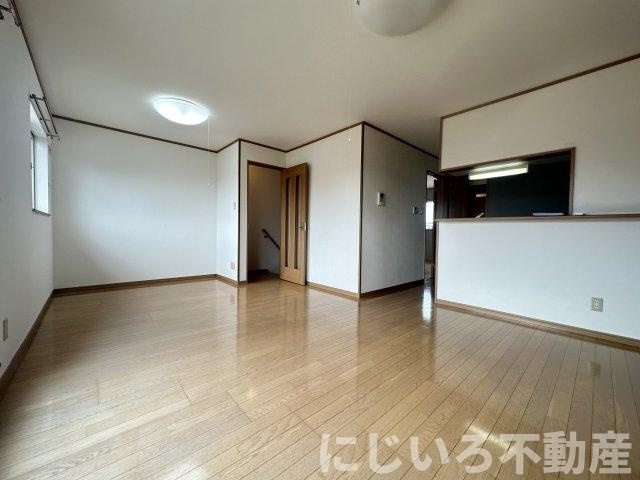 ファインプレイス２の居間・リビング