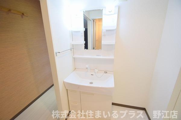 サンシャイン鶴見緑地の洗面所