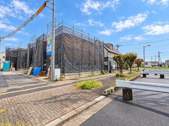 三郷市　高州2丁目　新築戸建　全4棟の前面道路含む現地写真|前面道路含む現地写真です