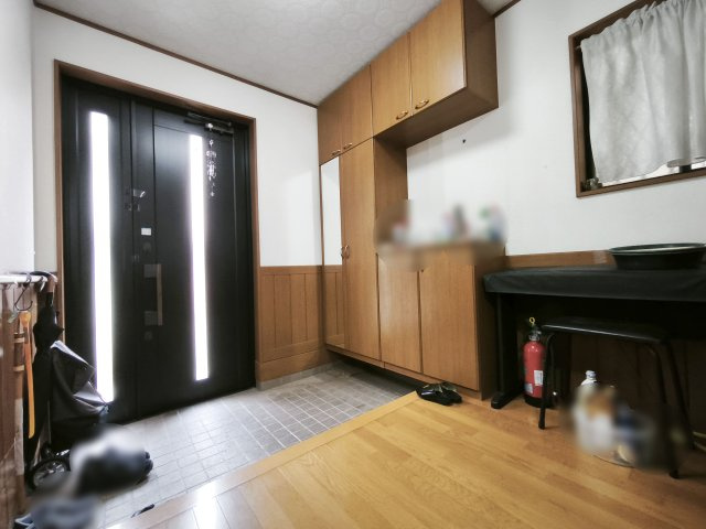 【玄関】 | 江戸川区篠崎町二丁目 戸建