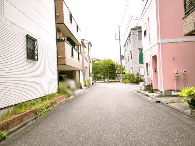 【前面道路含む現地写真】 | 江戸川区篠崎町二丁目 戸建