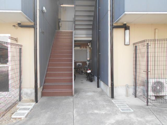 アベニュー野立の外観