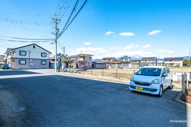 ウインドコートの駐車場