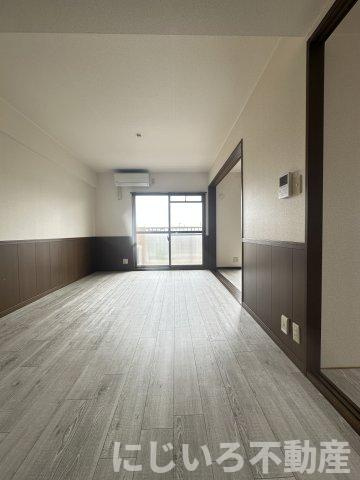 ANEX北浜の居間・リビング
