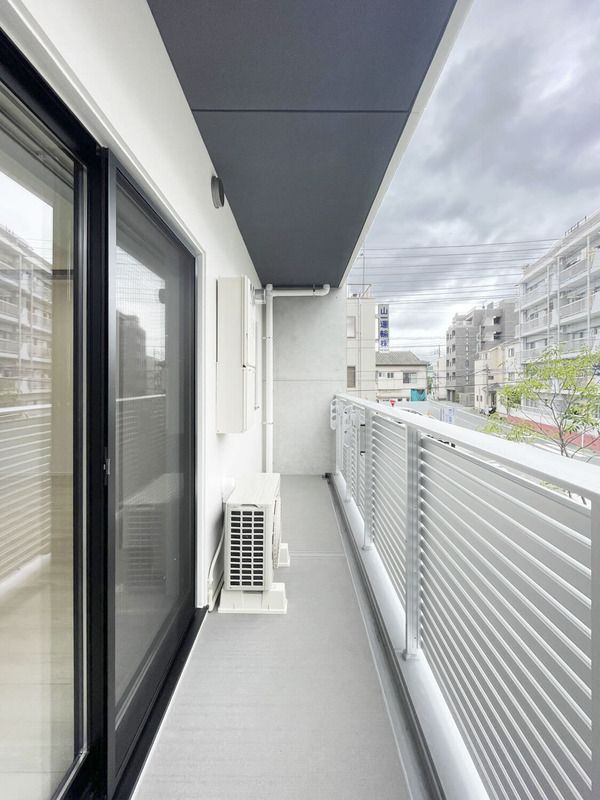 S-RESIDENCE高島平asoleaのバルコニー