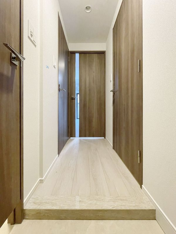S-RESIDENCE高島平asoleaの玄関