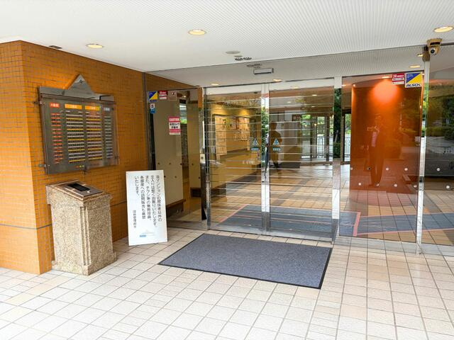 ＲＩＣウエストコート４番街　北棟３番館のエントランス