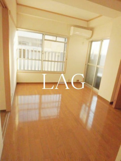 【居間・リビング】 | 富岡ビル | 洋室のお部屋です。