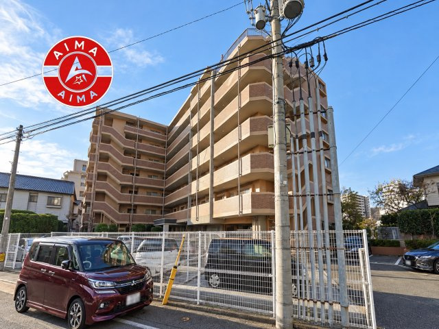 アムール高木の外観|季節の移ろいとともに、表情を変える美しい佇まいが魅力です。