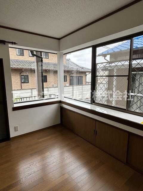 平方戸建ての居間・リビング