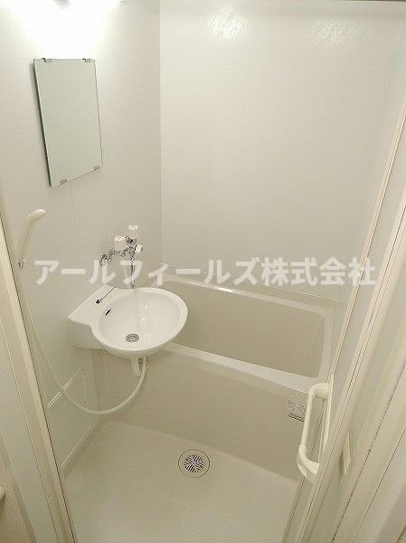 レオパレスマロンの浴室