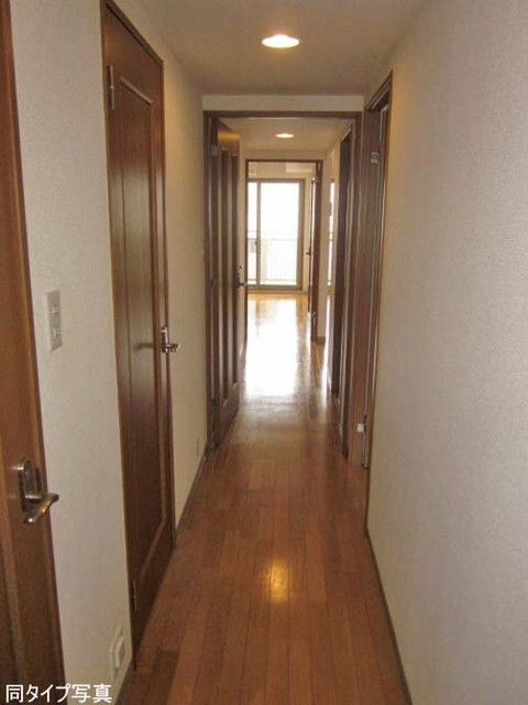 ウッドフィールド久が原の玄関