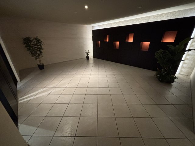 アーバングリーン甲子園のロビー
