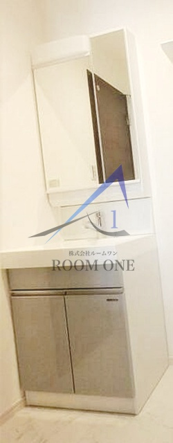ＲＥ　ＴＨＥ　ＴＥＲＲＡＣＥ　堀切の洗面所|洗面台です。