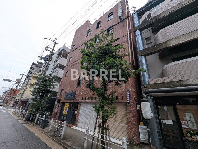 プレアール塚本Ⅱの外観