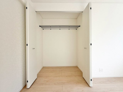 【洋室】 | 八街市榎戸3号棟 | 即日内覧可能です！お気軽に０４７６－３７－３８８８までお問合せ下さい。