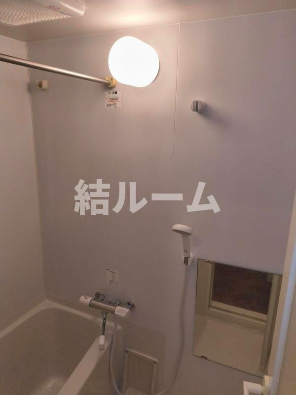 北区滝野川１丁目の賃貸マンションの浴室