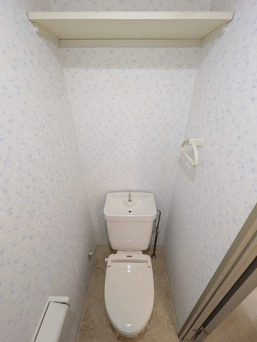 オアシス2000のトイレ|清潔感のあるトイレです