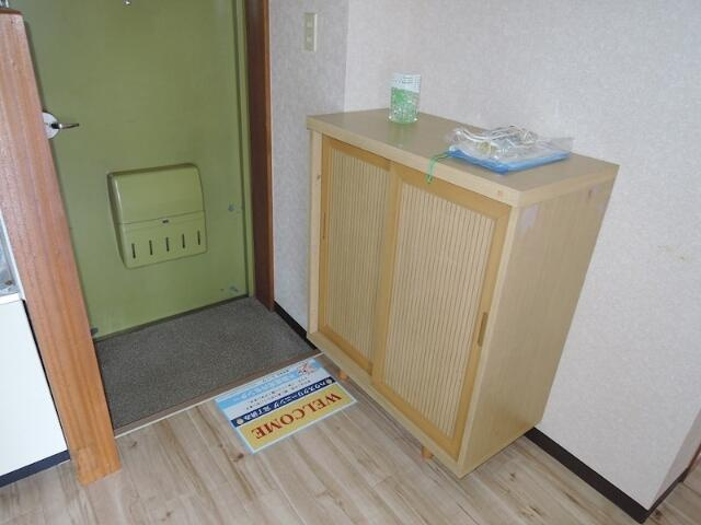 みやびハイツの玄関