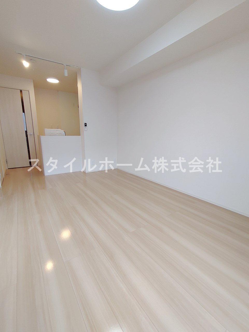 ヴィラ・ロワイヤル　七番館の居間・リビング