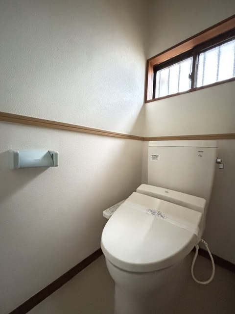 世田谷区野沢1丁目アパートのトイレ