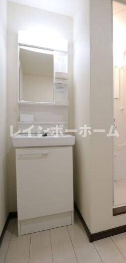 リーフ江北の洗面所