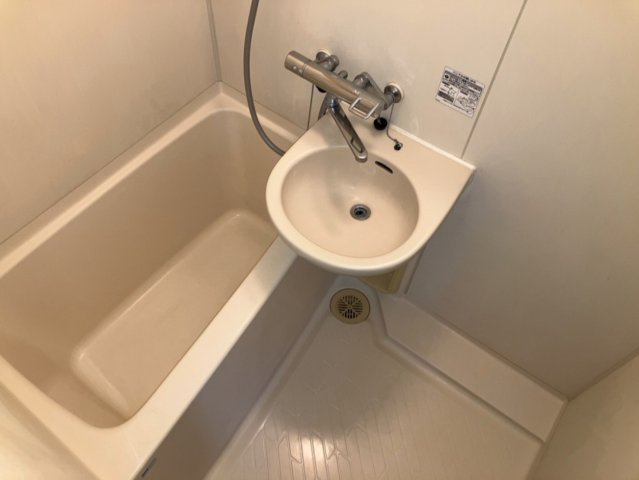 ピアツナワキの浴室