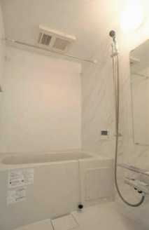 【浴室】 | ＰＡＲＫＭＡＩＳＯＮ | 追い焚き機能、浴室乾燥機付きバス。