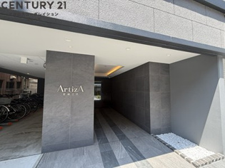 ArtizA尼崎立花のエントランス