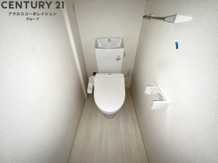 ウォシュレット付きのトイレです♪