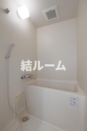 北区西が丘３丁目の賃貸マンションの浴室
