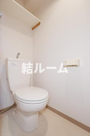 北区西が丘３丁目の賃貸マンションのトイレ