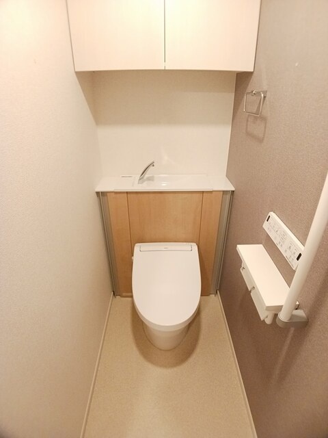 フェリーチェ 壱番館のトイレ