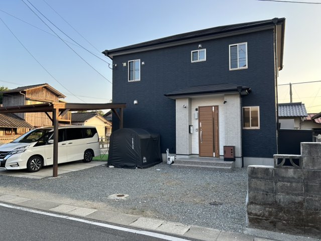 朝倉市　築浅中古一戸建ての外観