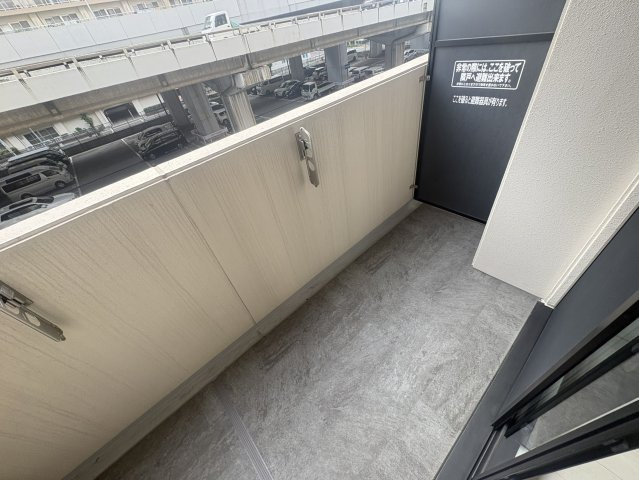 S-RESIDENCE江坂Eminenceのバルコニー