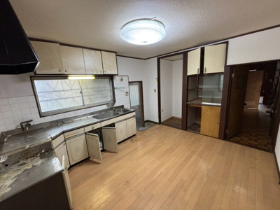 【キッチン】 | 山直中町　中古戸建 | 親切・丁寧を心がけ、お客様目線で物件探しのお手伝いをさせて頂きます♪お気軽にお問い合わせください！