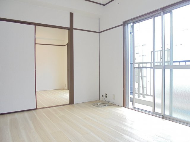 オリス本八幡の寝室