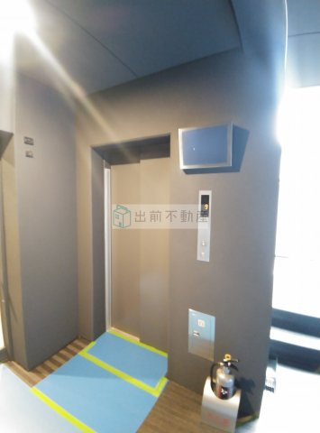 デュオフラッツ池袋の玄関