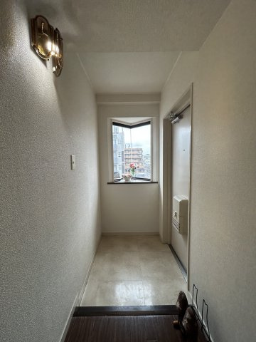 名古屋市天白区植田南３丁目の賃貸マンションの玄関