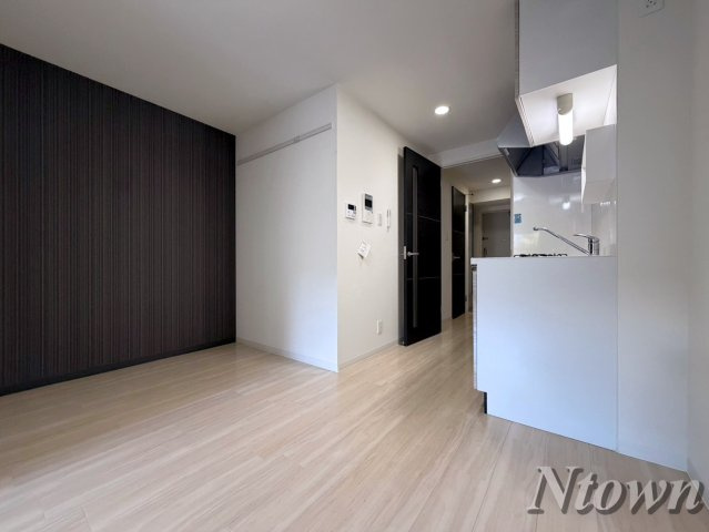 【居間・リビング】 | スプリームヒルズ鶴舞 | こちらの居間で趣味の時間をお楽しみください