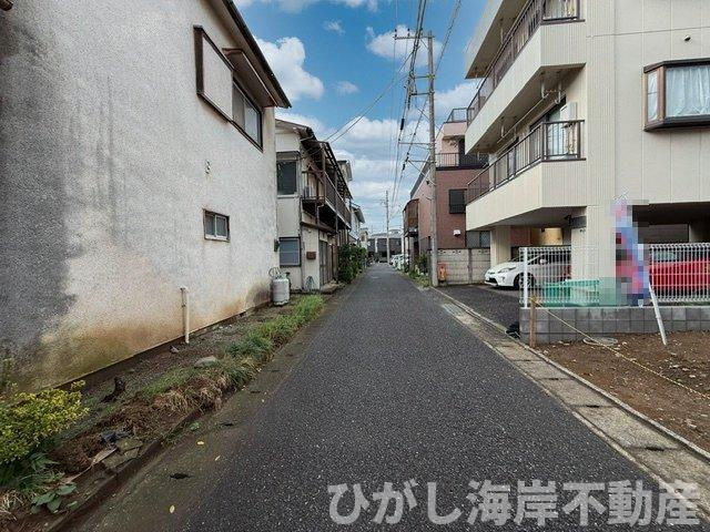 平塚市平塚２丁目　売地　全2区画の前面道路含む現地写真|現地外観