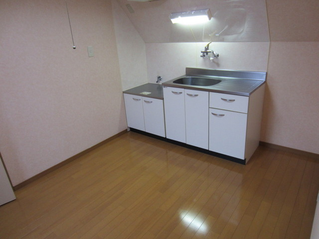 高木荘のキッチン|２口ガスコンロ設置可能です