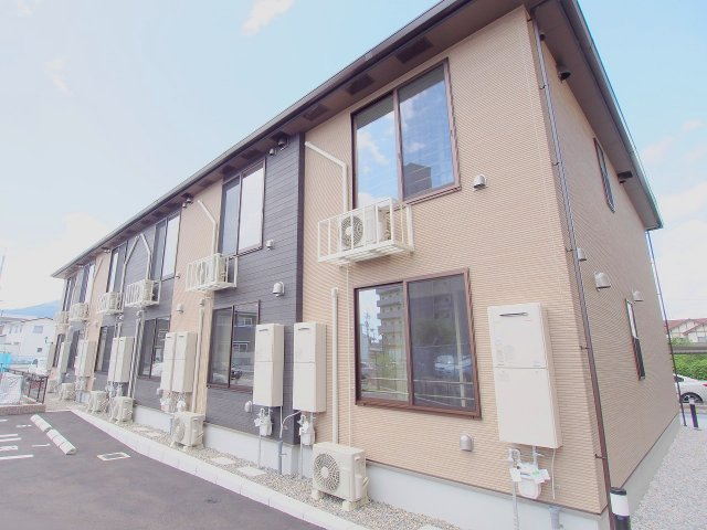 スターグレイス西原の外観
